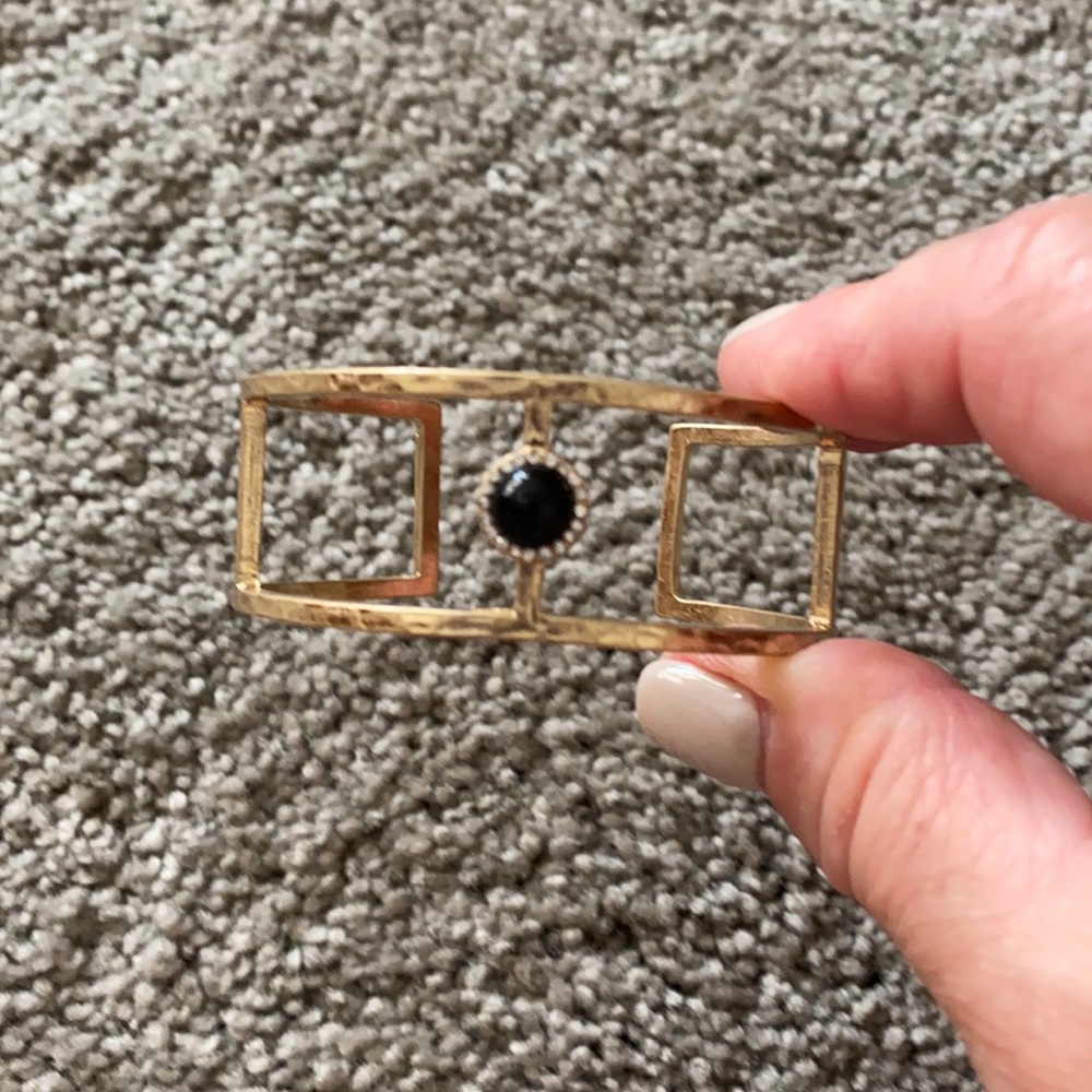 CHARMING CHARLIE BANGLE